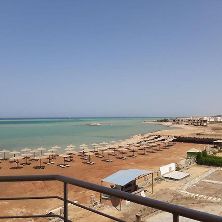 Casablanca Beach For Families And Couples Only Aparthotel Hurghada Bagian luar foto