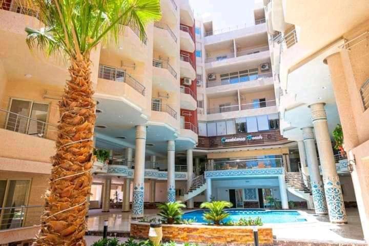 Casablanca Beach For Families And Couples Only Aparthotel Hurghada Bagian luar foto