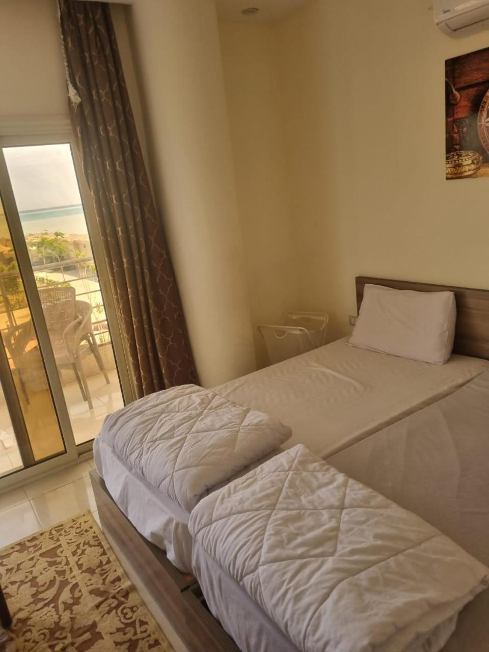 Casablanca Beach For Families And Couples Only Aparthotel Hurghada Bagian luar foto