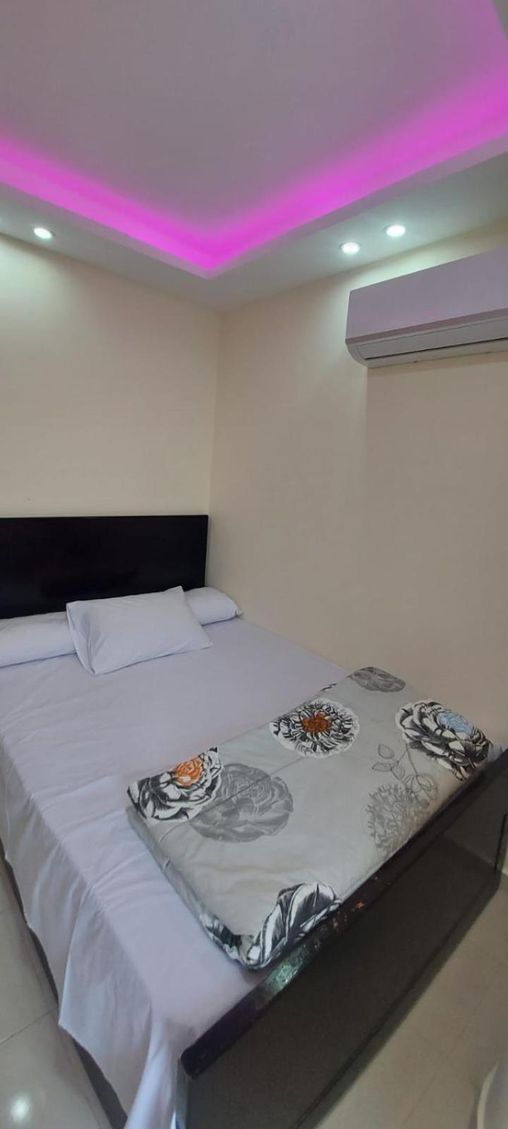 Casablanca Beach For Families And Couples Only Aparthotel Hurghada Ruang foto